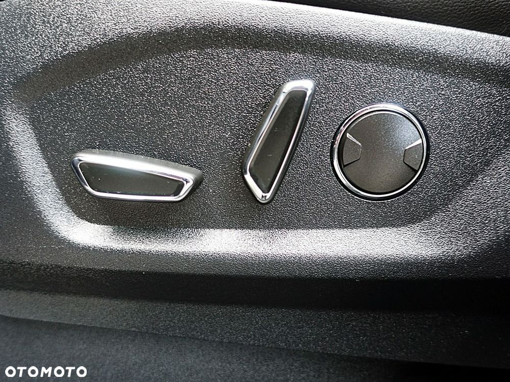 Ford S-Max - 23