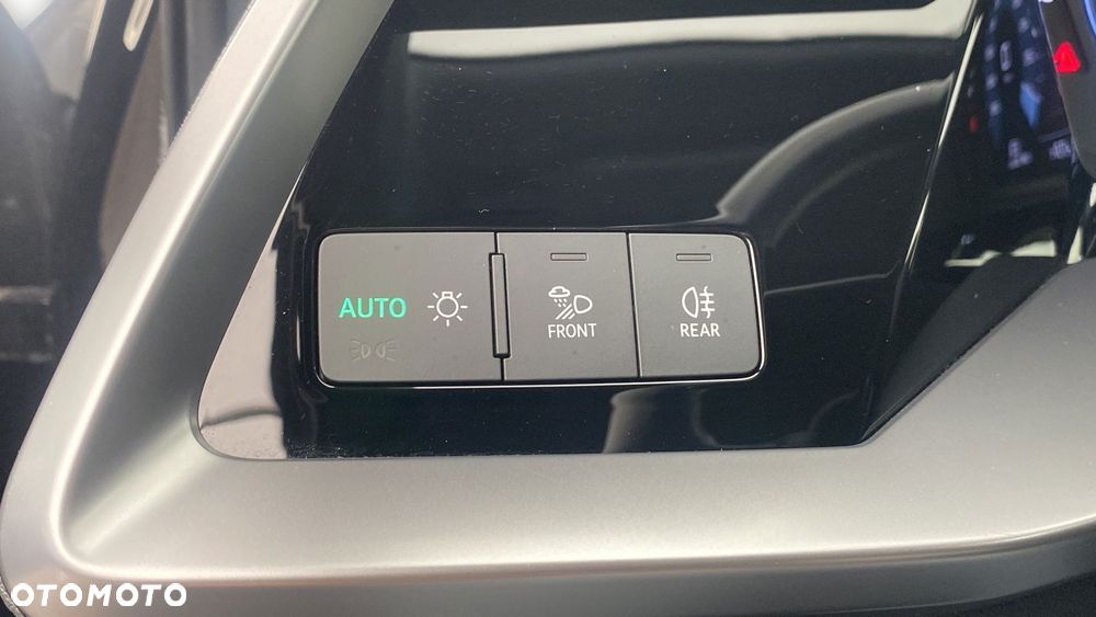 Audi A3 Limousine 35 TFSI mHEV S tronic - 23