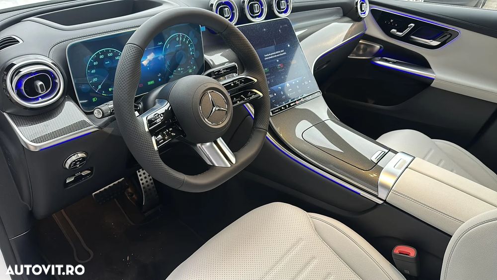 Mercedes-Benz GLC Coupe 300 de 4Matic 9G-TRONIC AMG Line - 13