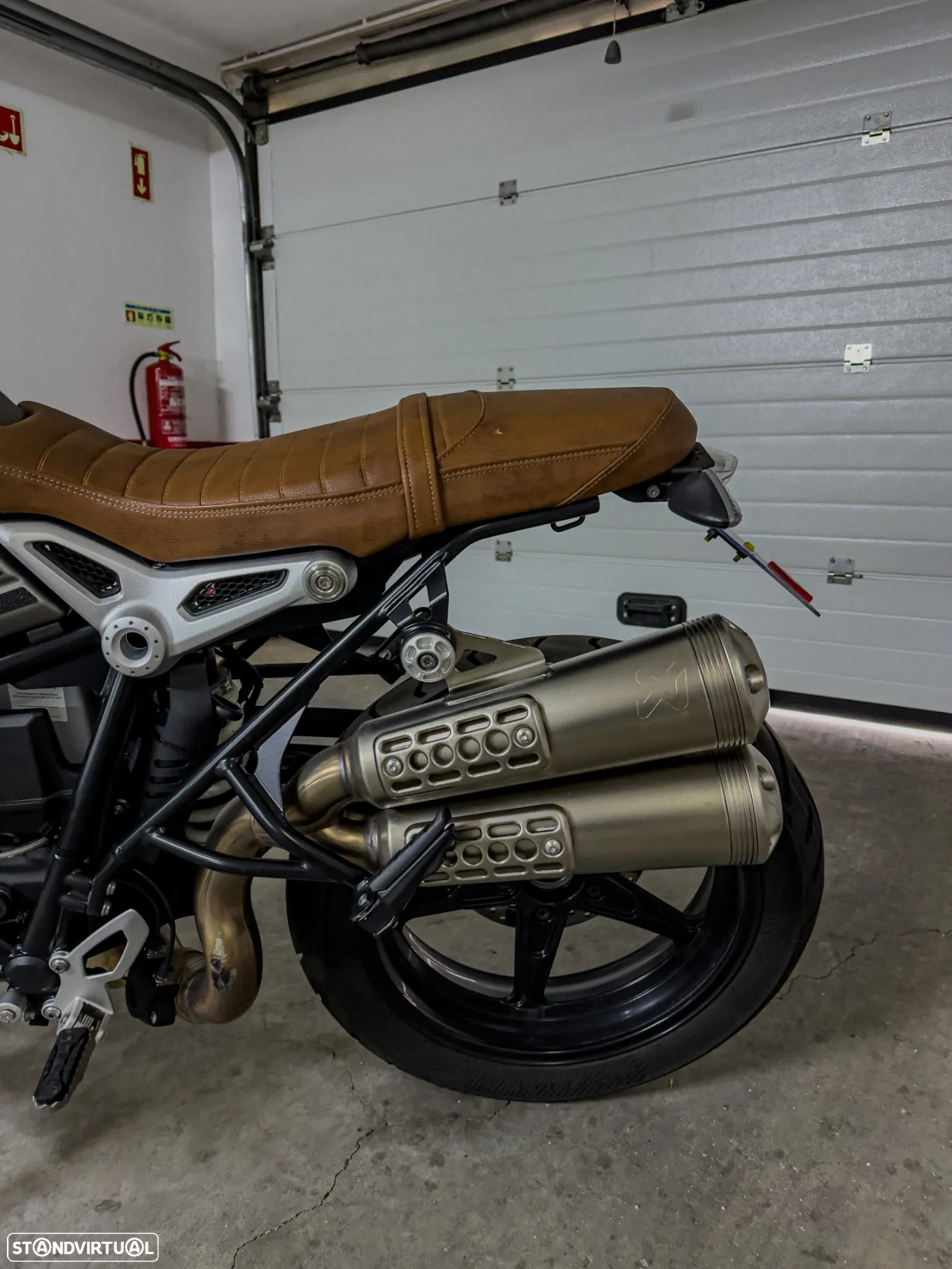 BMW R nineT Scrambler - 8