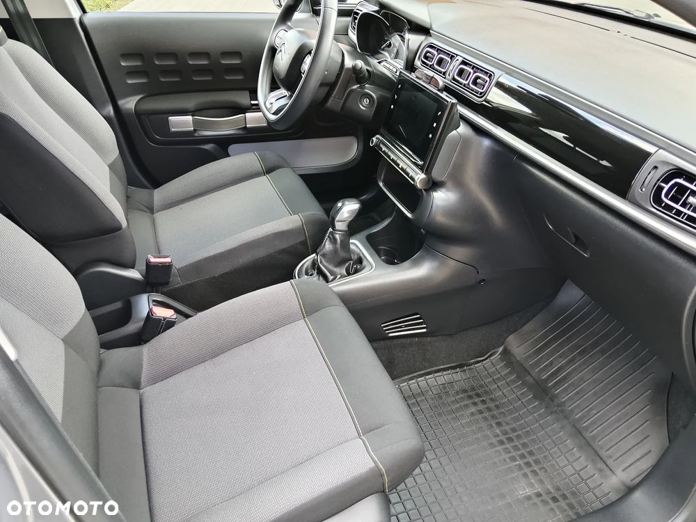 Citroën C3 1.2 PureTech Shine - 18