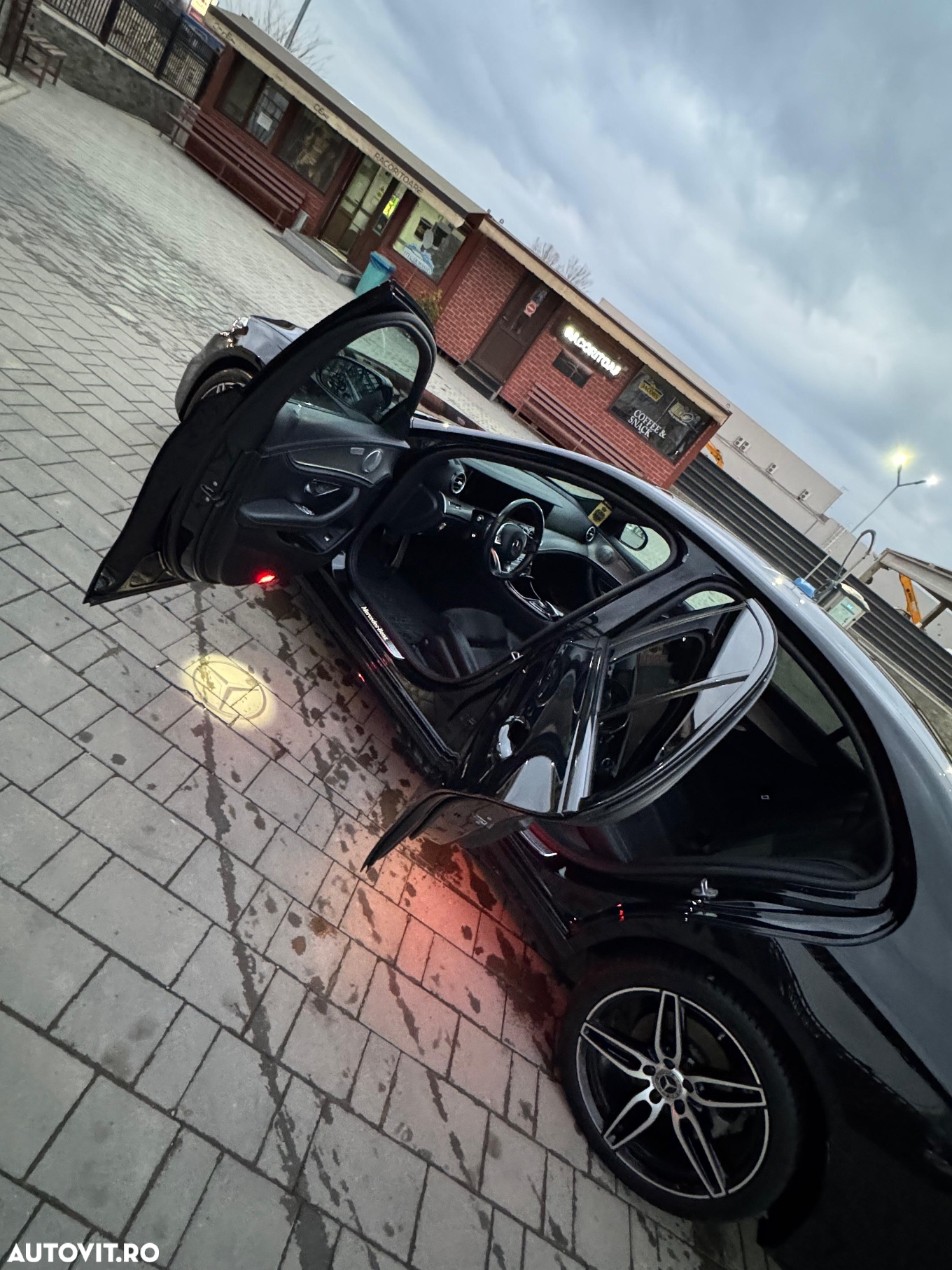 Mercedes-Benz E - 14