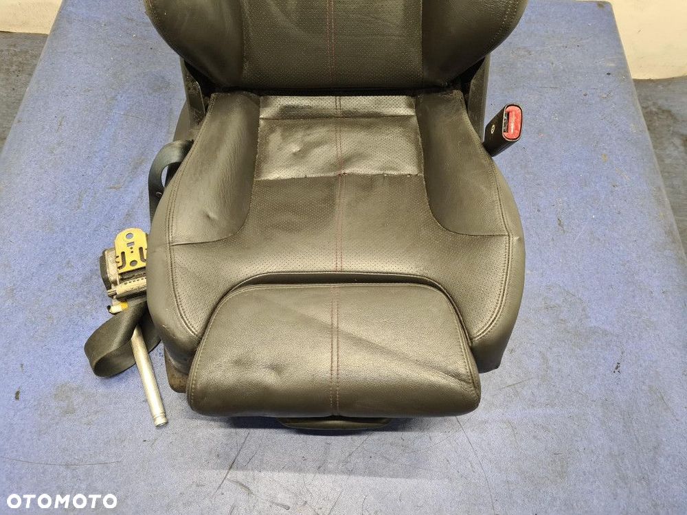 ALFA ROMEO 156 TI FOTEL PASAŻERA. - 2