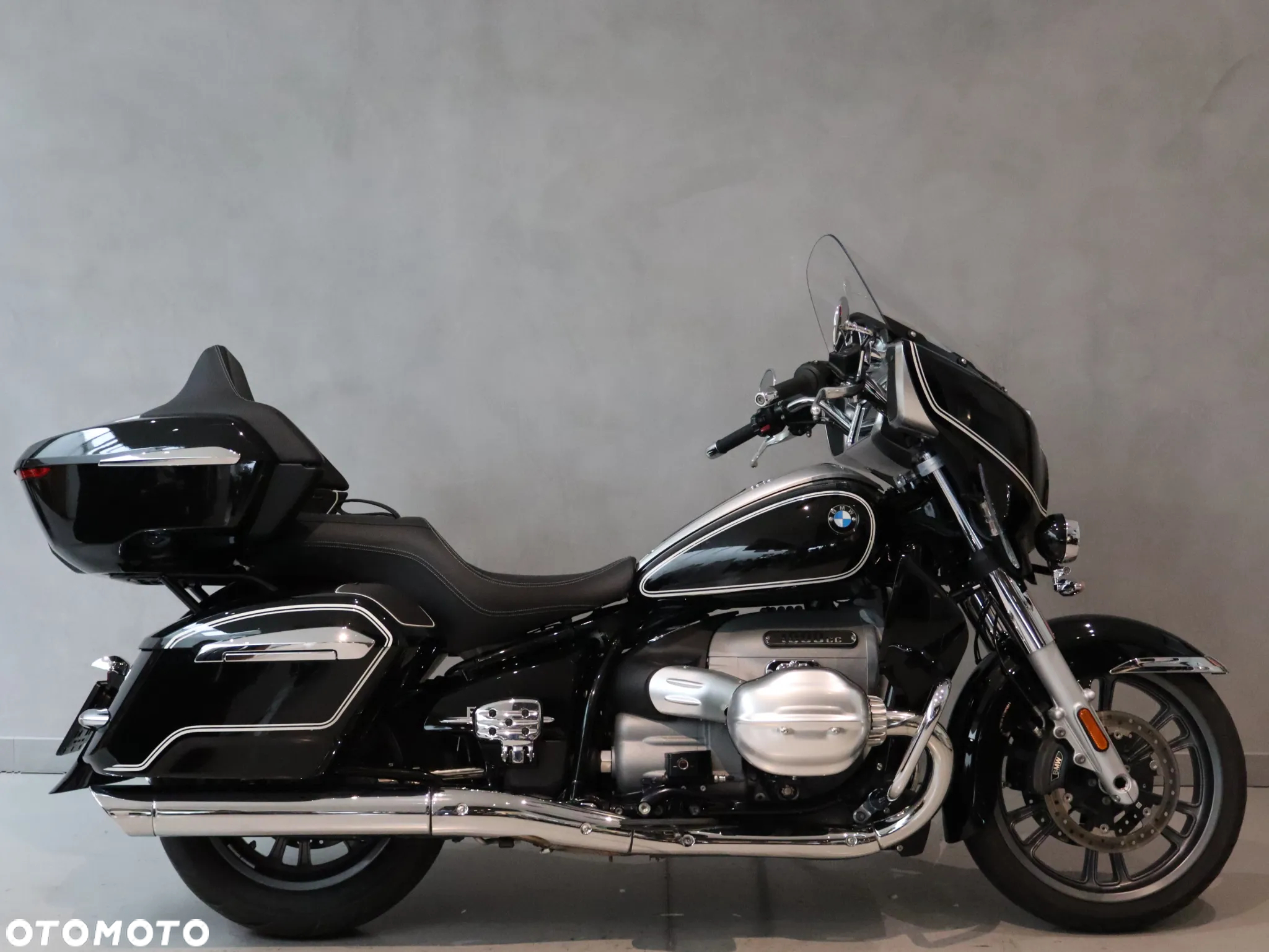 BMW R - 2