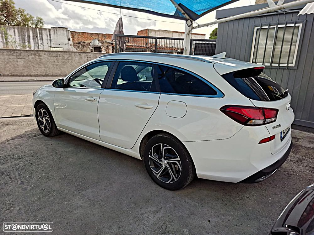 Hyundai i30 SW 1.6 CRDi Style - 10