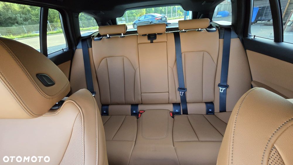 BMW Seria 3 320d xDrive mHEV M Sport - 27