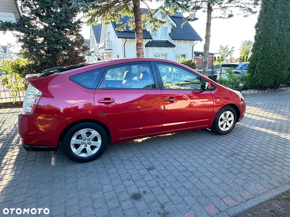 Toyota Prius 1.5 VVT-i Sol - 5