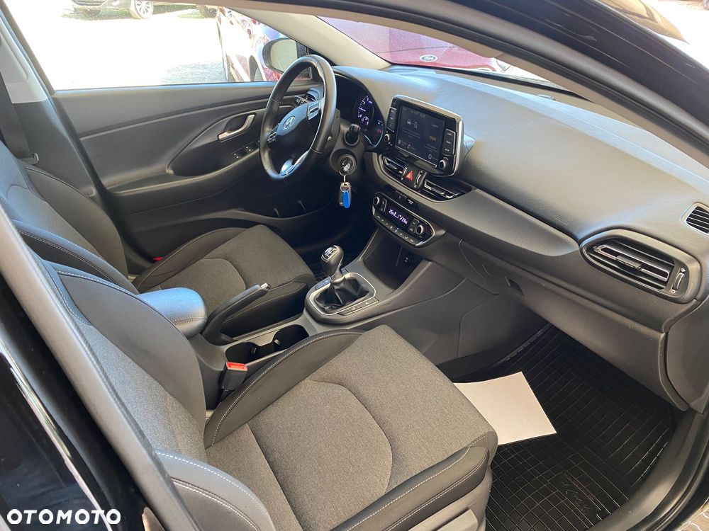 Hyundai i30 1.5 DPI Smart - 8