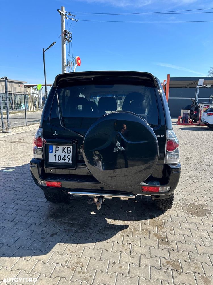 Mitsubishi Pajero 3.2 DI-D Automatik Dakar - 7