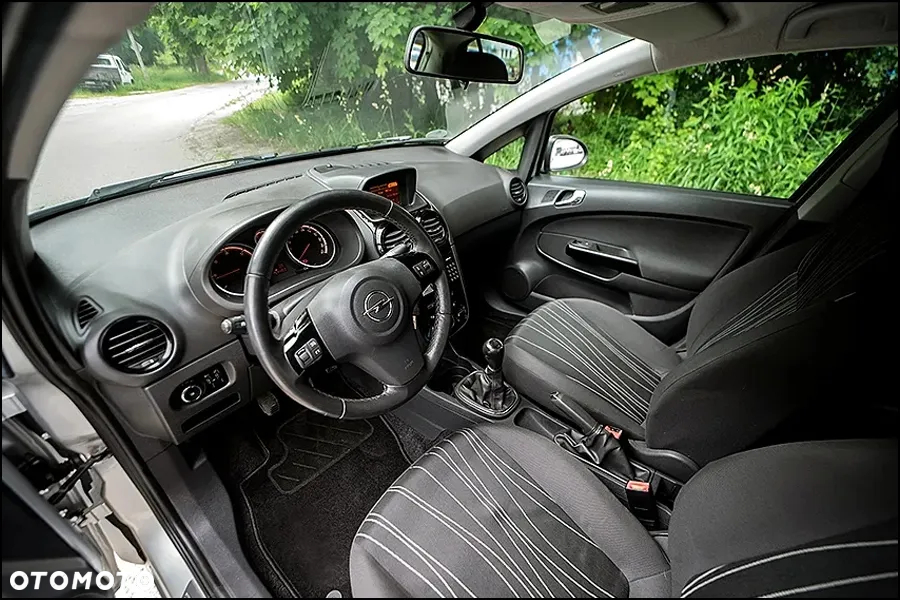 Opel Corsa - 6