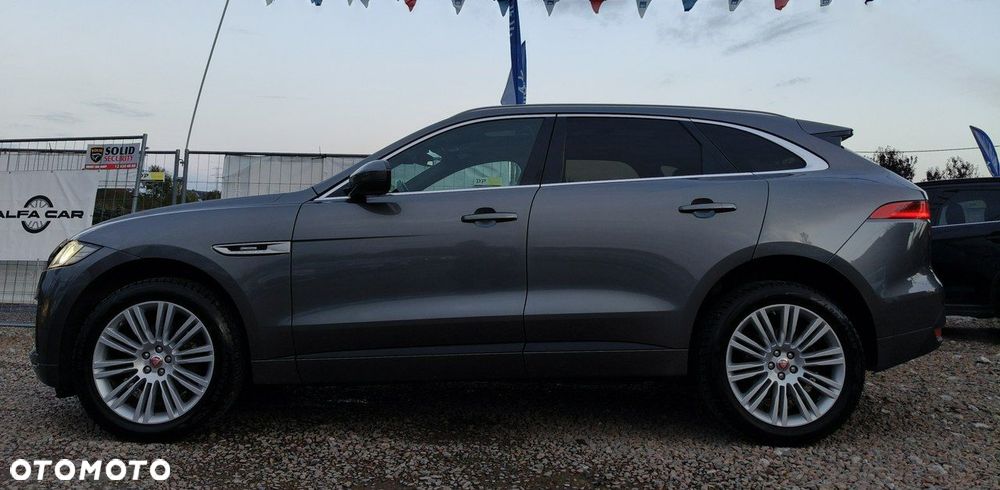 Jaguar F-Pace - 24