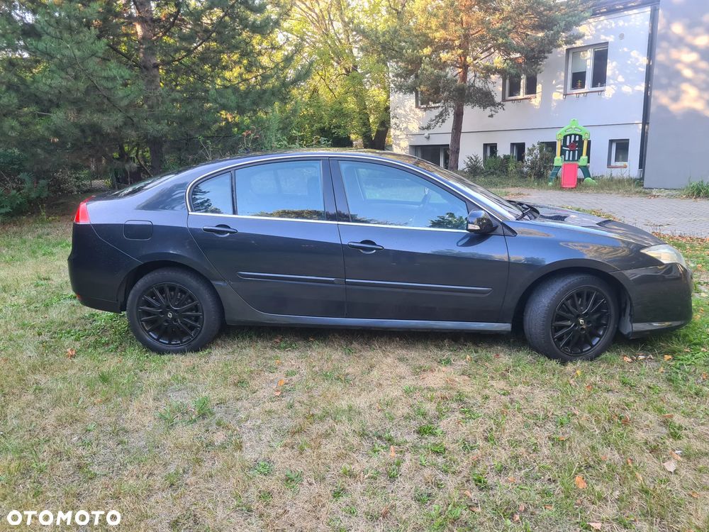 Renault Laguna 2.0 DCi Initiale - 8