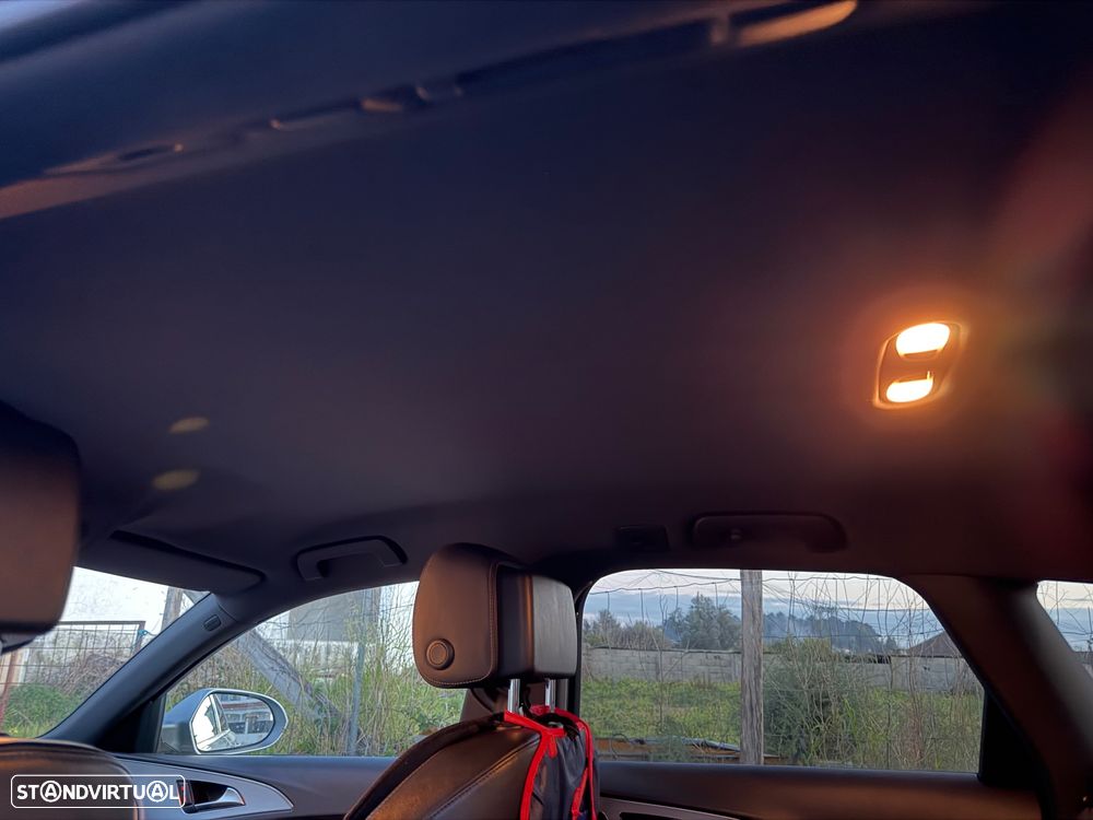 Audi A6 Avant 2.0 TDI Ultra S tronic - 16