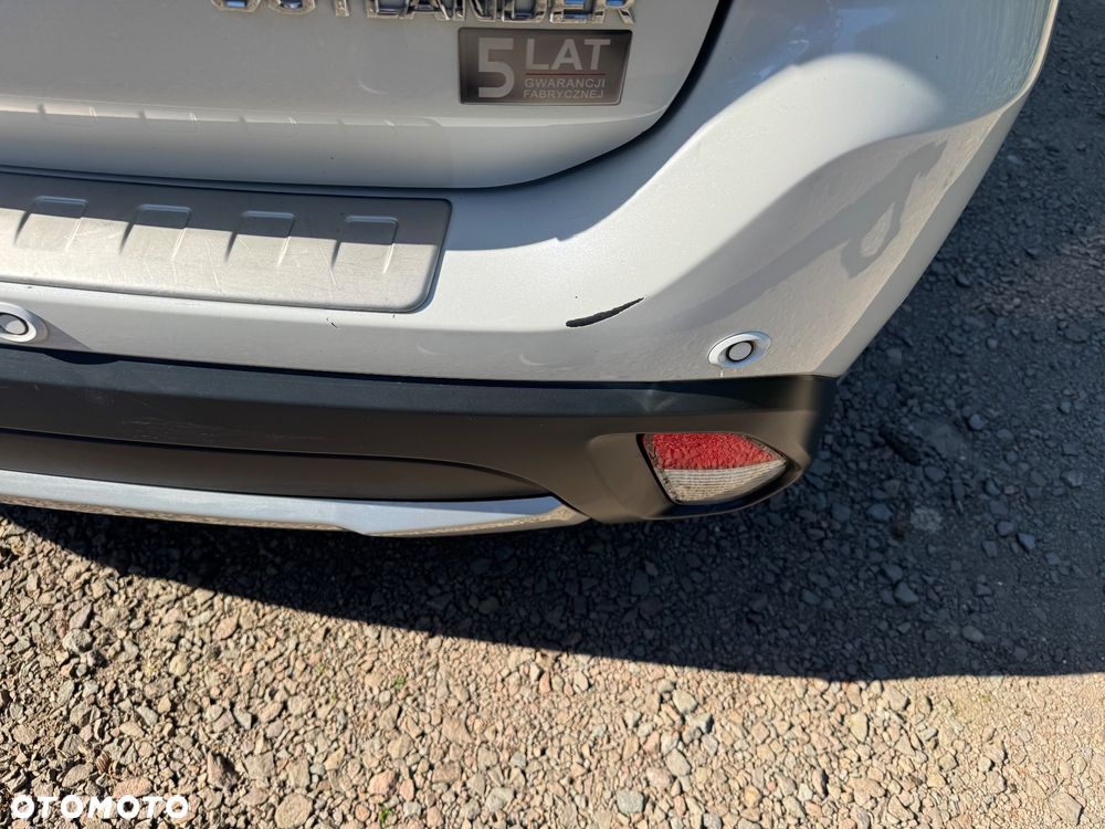 Mitsubishi Outlander 2.0 Intense + Navi 4WD CVT - 13