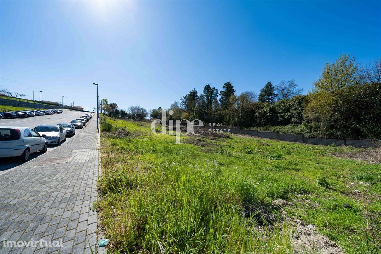 Lote de terreno para comércio ou serviços - Grande imagem: 4/16