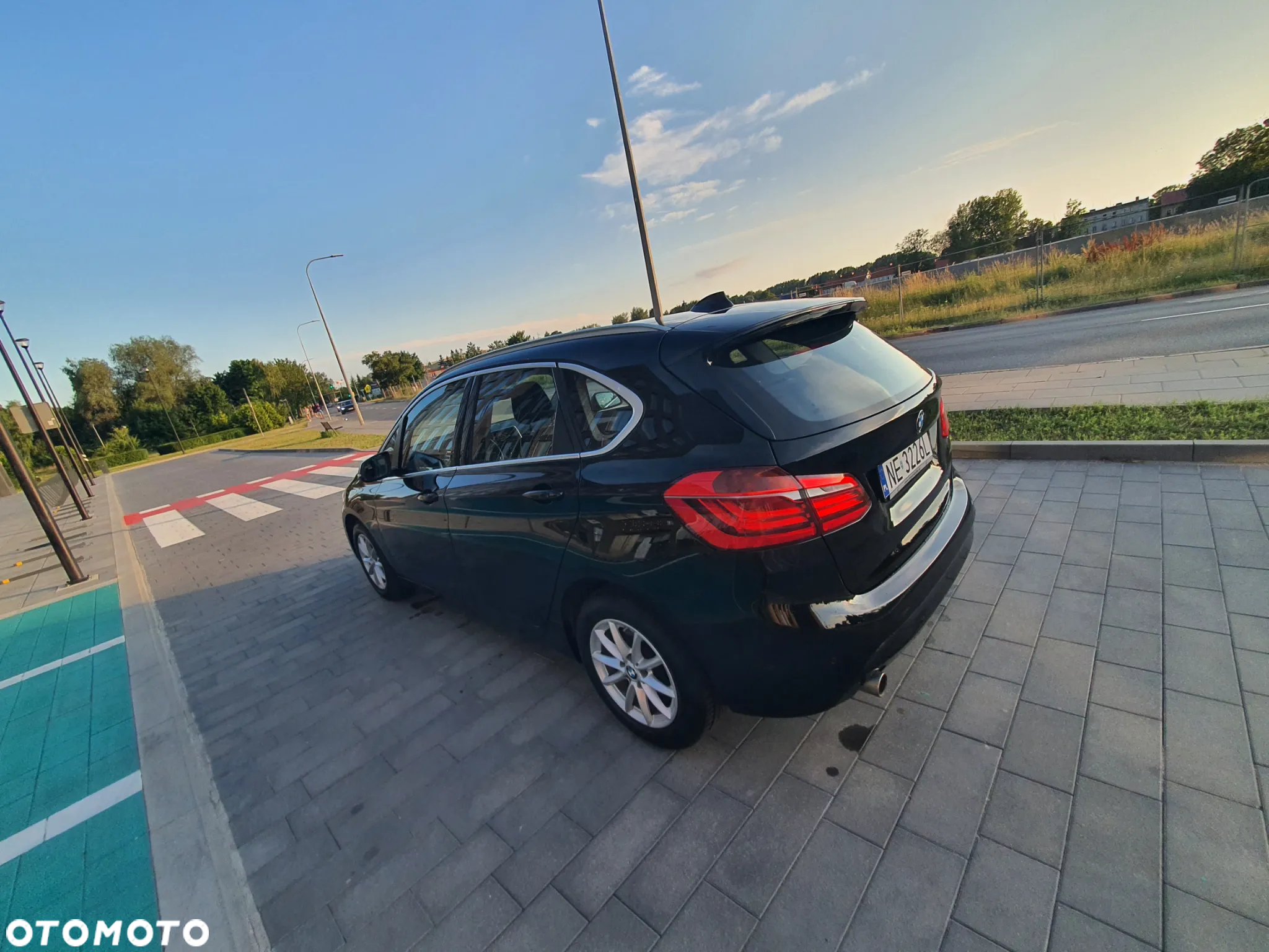 BMW Seria 2 216d Active Tourer - 39