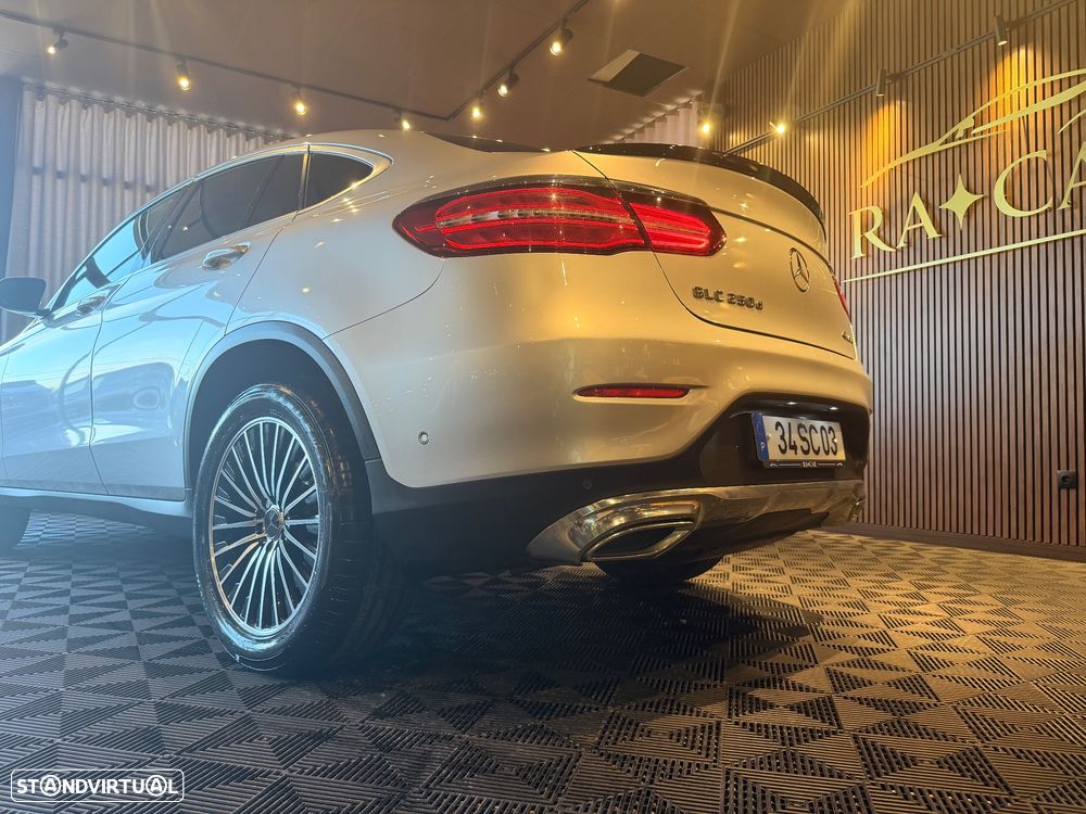 Mercedes-Benz GLC 250 d 4Matic 9G-TRONIC Edition 1 - 18