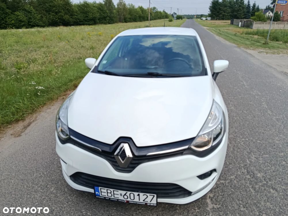 Renault Clio - 2