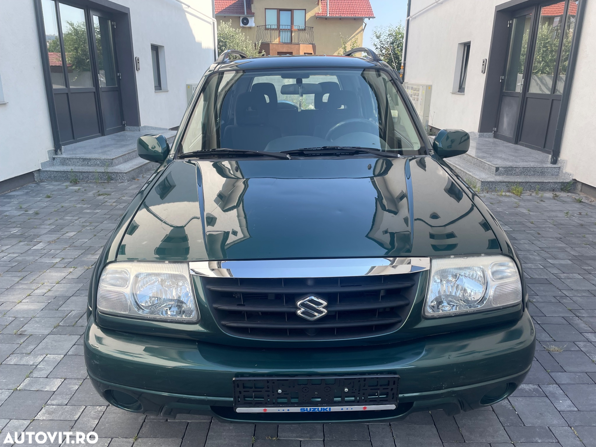 Suzuki Grand Vitara 2.0 Comfort - 2