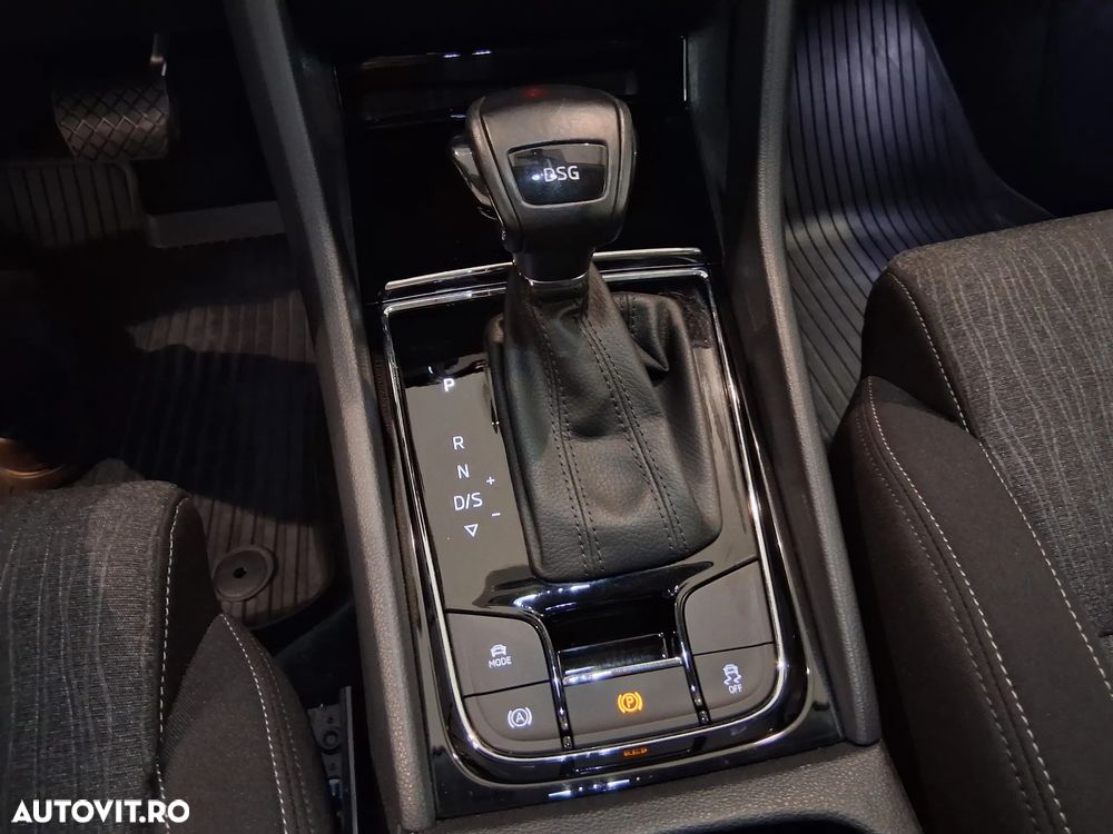 Skoda Karoq 1.5 TSI DSG Style - 20