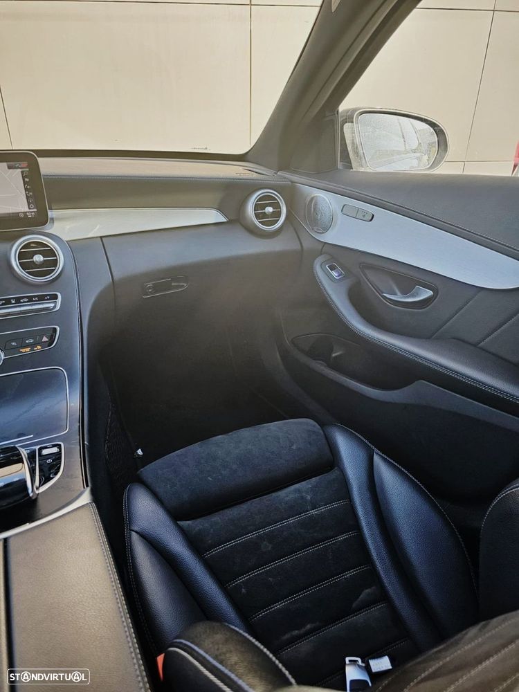 Mercedes-Benz C 300 - 25