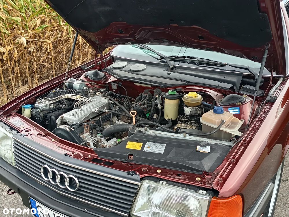Audi 100 2.3 E - 33