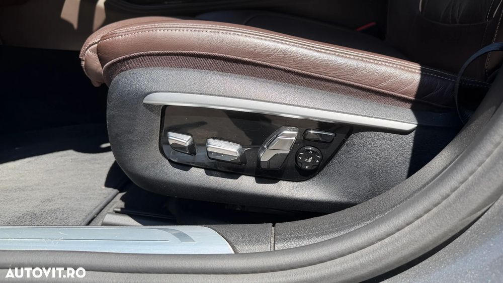 BMW Seria 7 750d xDrive - 12