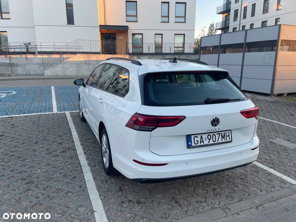 Volkswagen Golf 2.0 TDI Life - 4