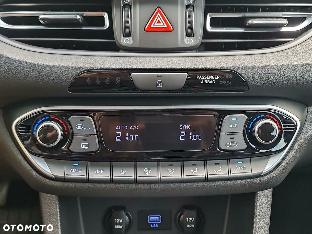 Hyundai i30 1.0 T-GDI Smart DCT - 20