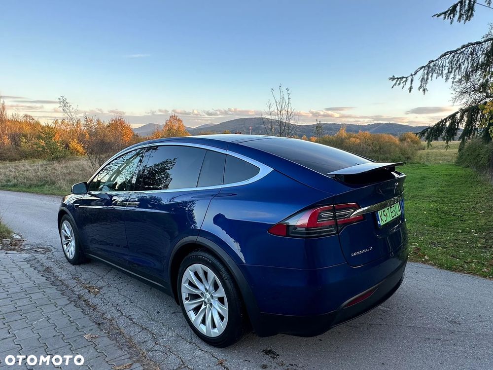 Tesla Model X P 100 D - 8