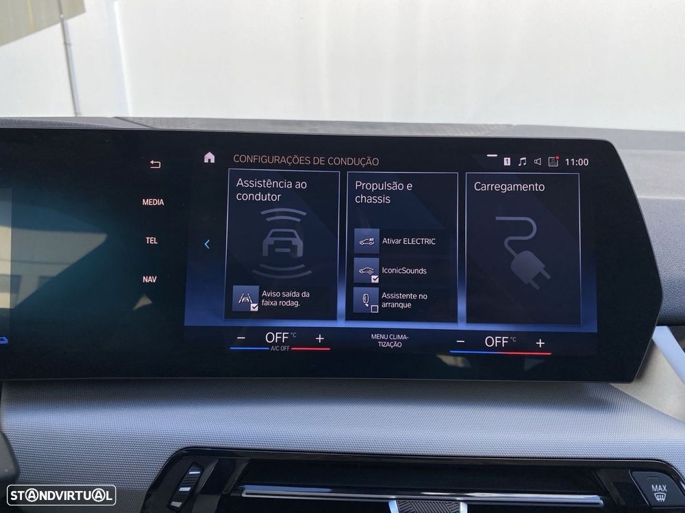 BMW 225xe Active Tourer e xDrive - 12