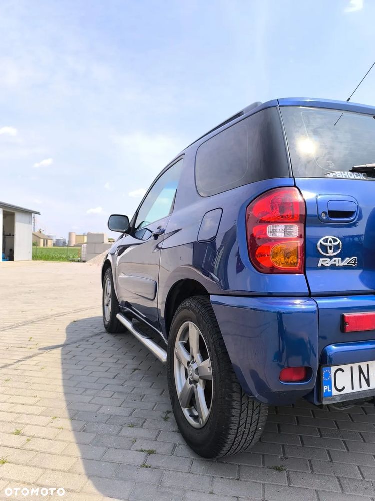 Toyota RAV4 1.8 VVT-i Luna 2WD - 18