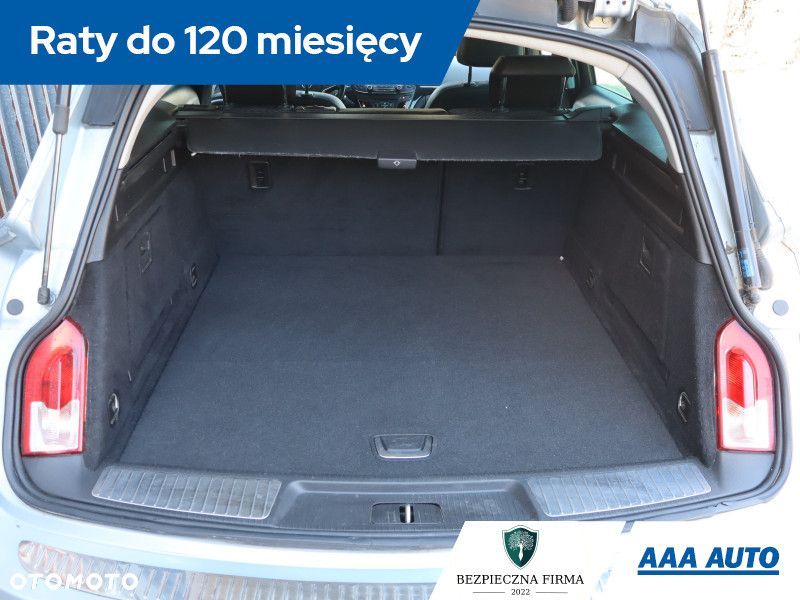 Opel Insignia - 16