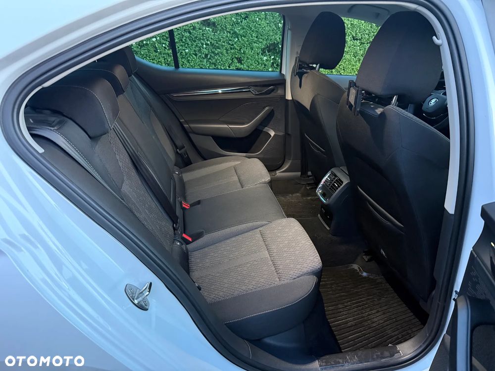 Skoda Octavia 1.5 TSI e-Tec Style DSG - 10