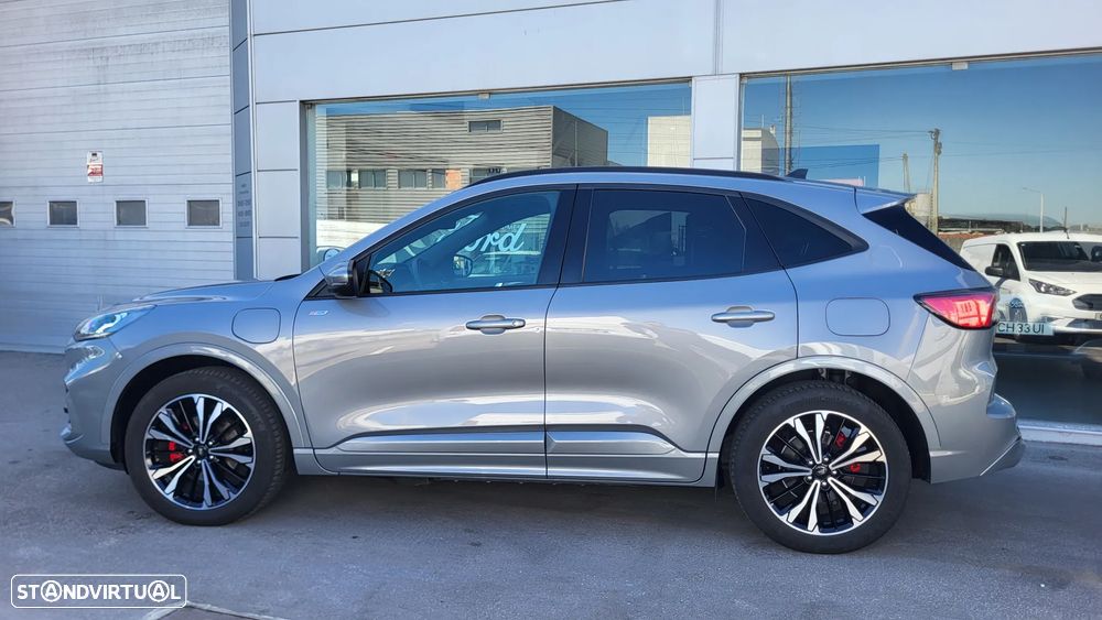 Ford Kuga 2.5 PHEV ST-Line X - 2