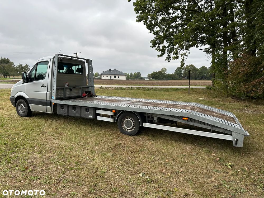 Mercedes-Benz Sprinter - 6