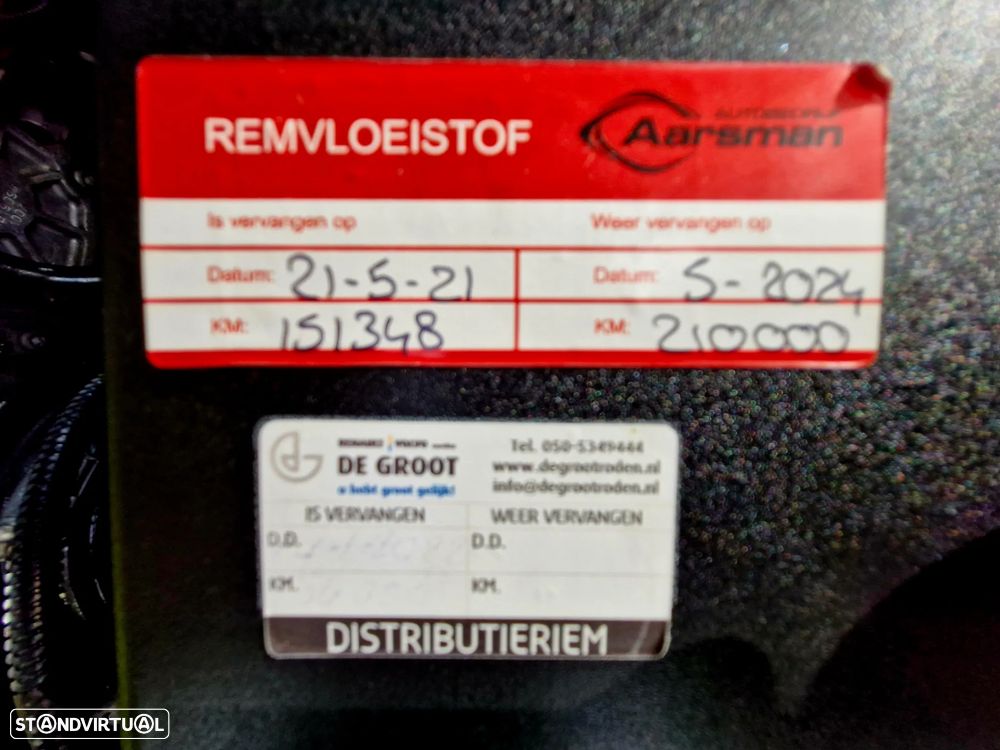 Volvo V40 1.6 D2 R-Design - 12