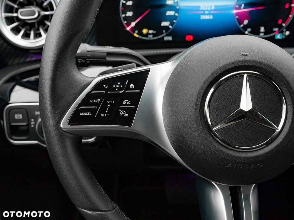 Mercedes-Benz Klasa A 200 d Progressive 8G-DCT - 17