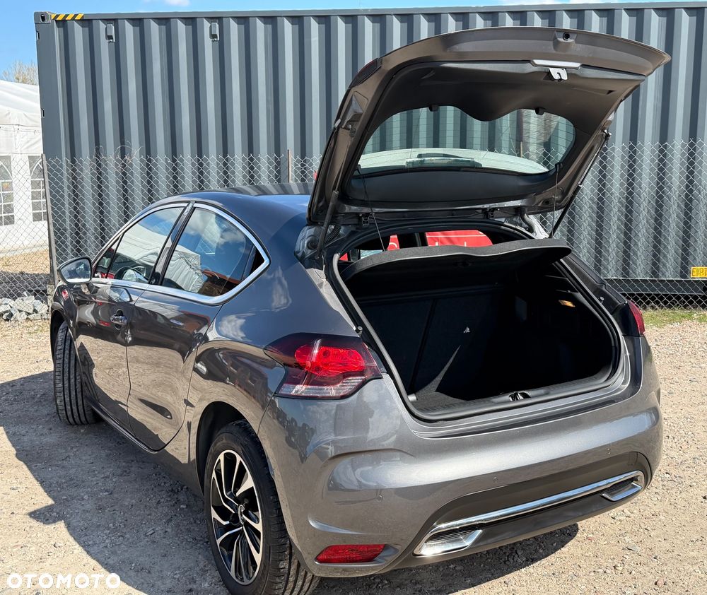 DS Automobiles DS 4 - 30