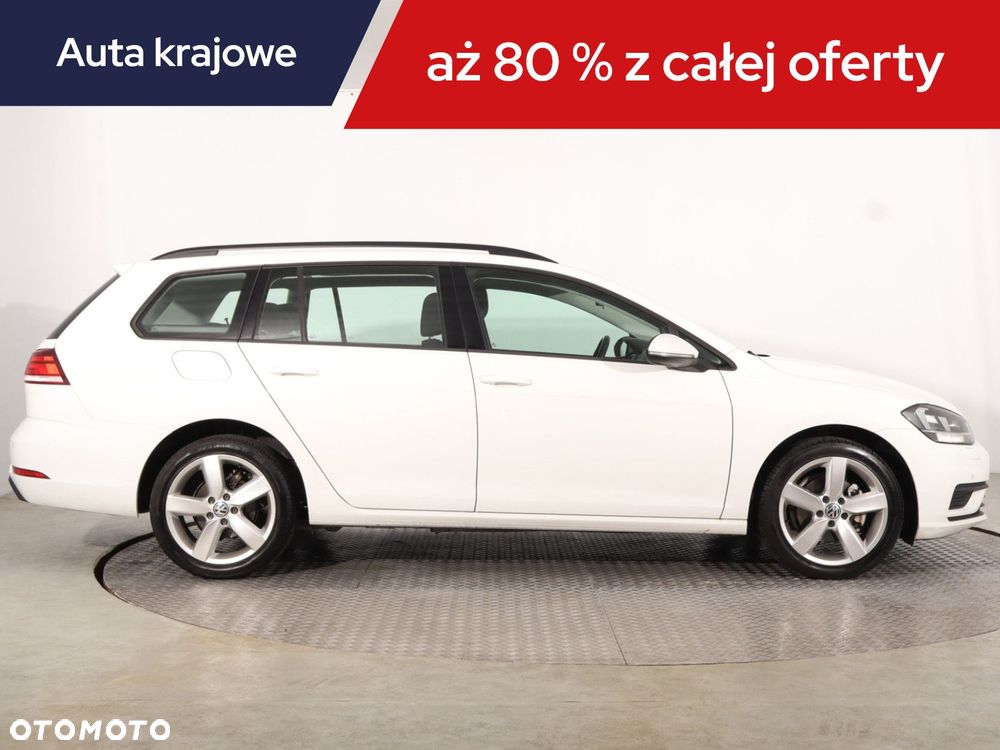 Volkswagen Golf Variant - 8