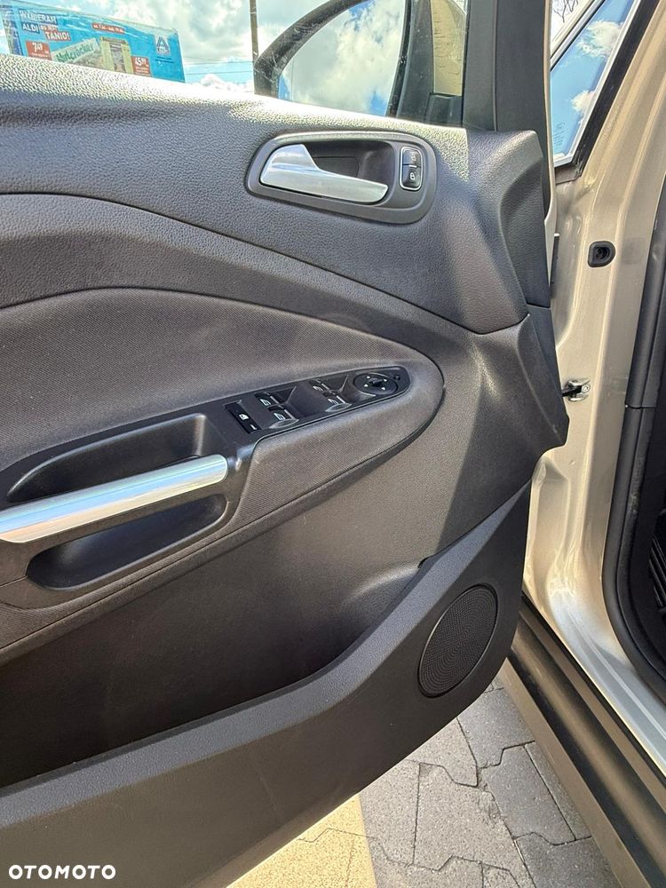 Ford C-MAX ver-1-5-tdci-edition - 7