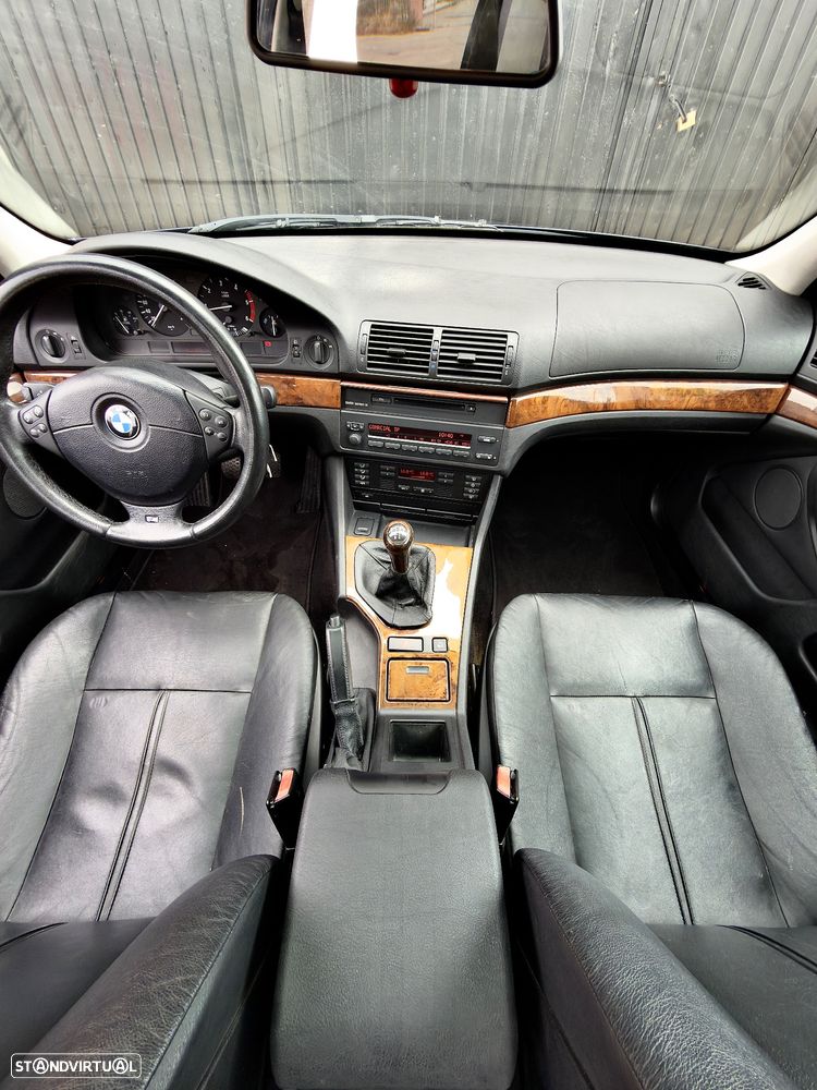 BMW 520 d Touring - 11