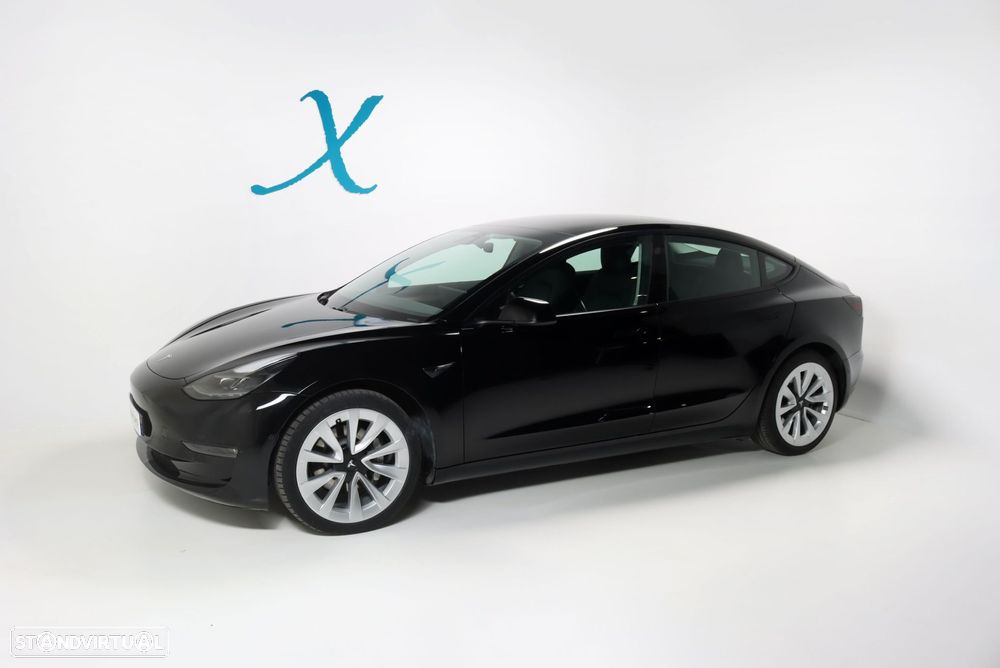 Tesla Model 3 - 2