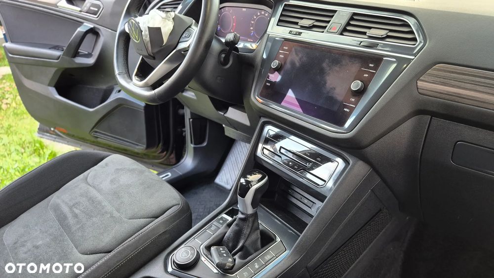 Volkswagen Tiguan Allspace 2.0 TSI 4Mot Elegance DSG 7os - 22