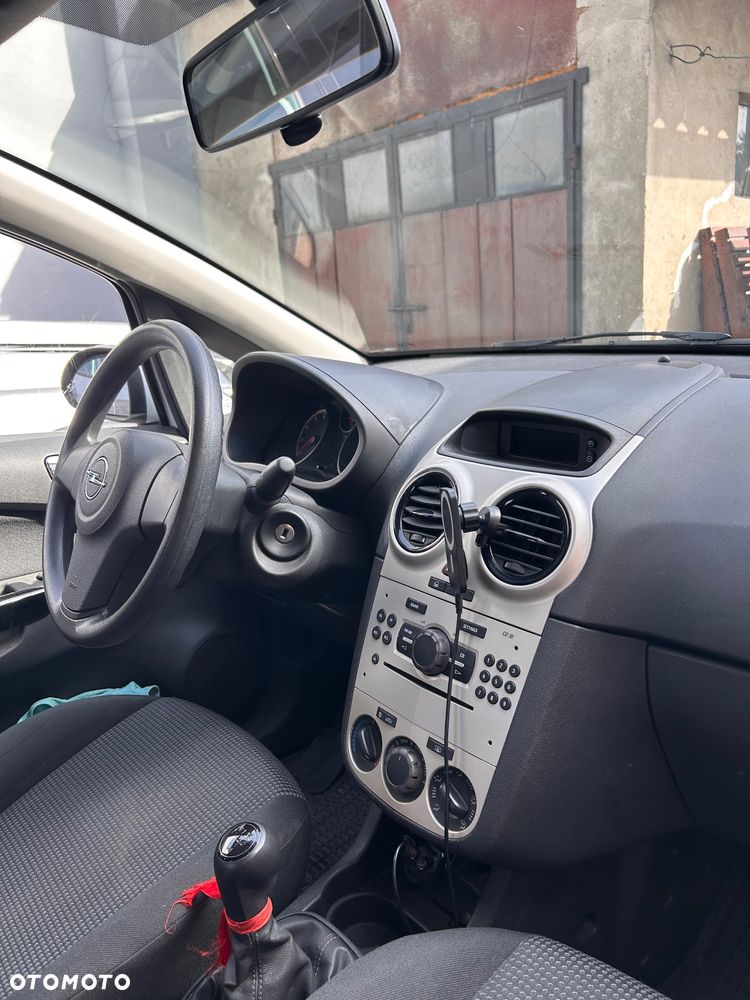 Opel Corsa - 5