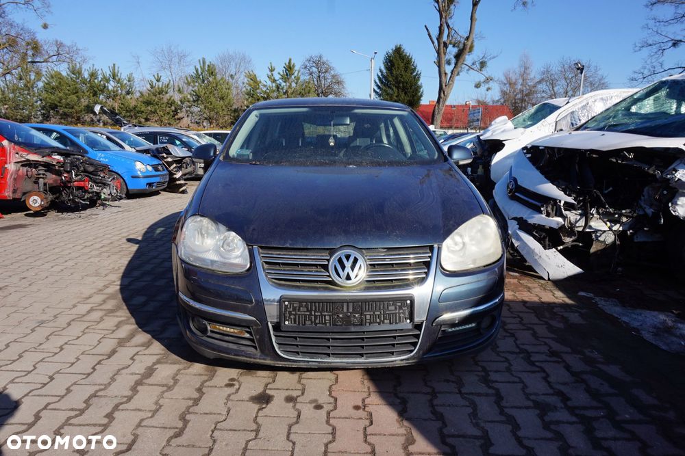 MASKA ZDERZAK BŁOTNIKI LAMPY JETTA V LC5F GOLF V KOMBI VOLKSWAGEN 2005-2011 SZARY PRZÓD KOMPLETNY - 1