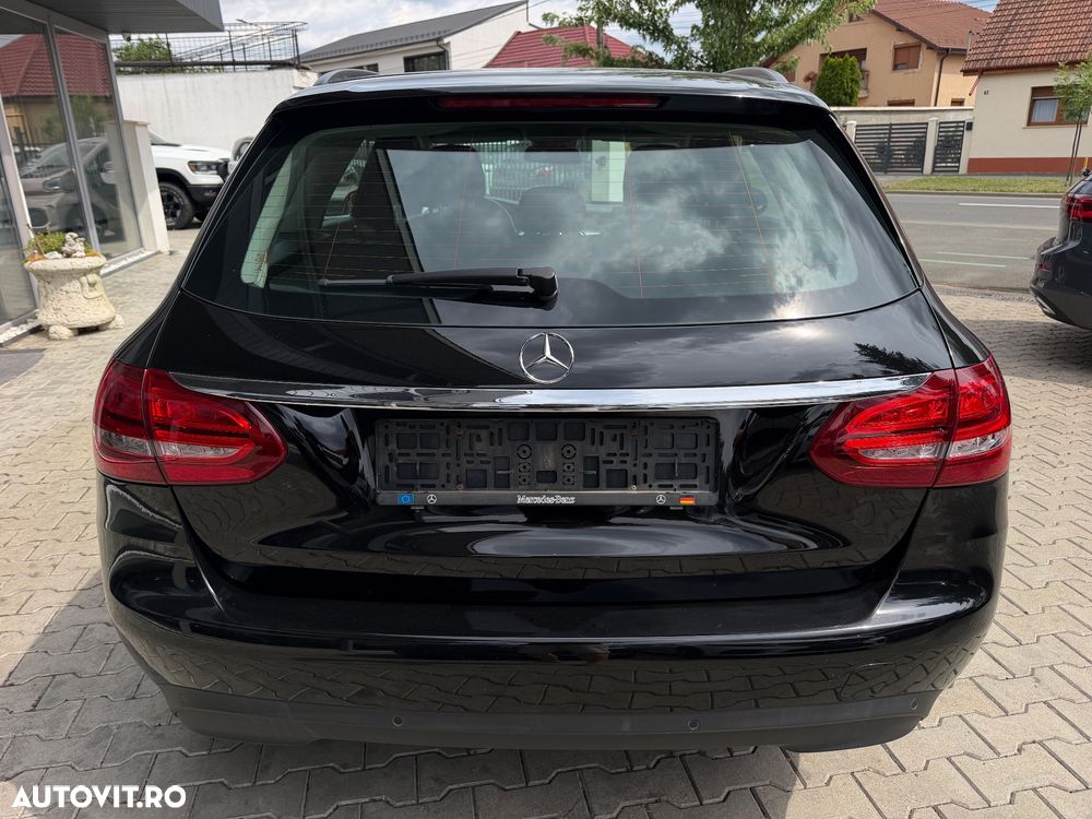 Mercedes-Benz C 250 (BlueTEC) d 4Matic 7G-TRONIC - 10