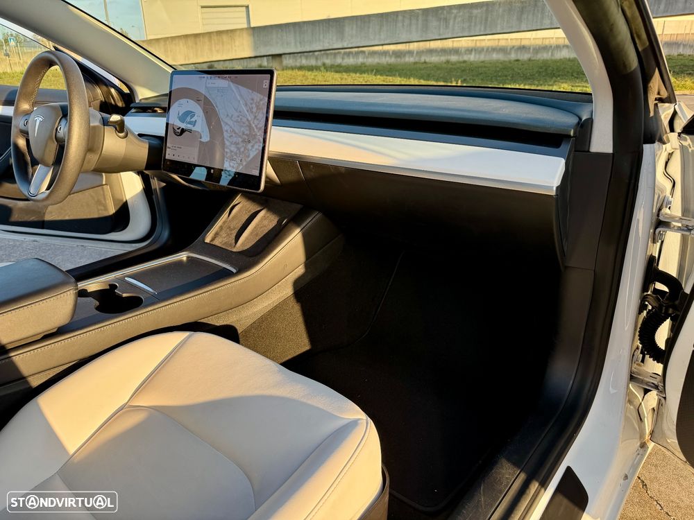 Tesla Model 3 Performance Dual Motor AWD - 17