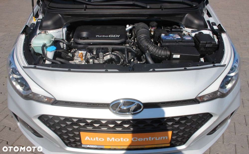 Hyundai i20 - 16