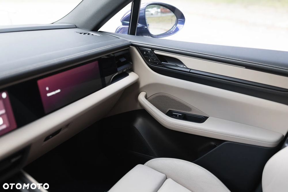 Porsche Macan - 19